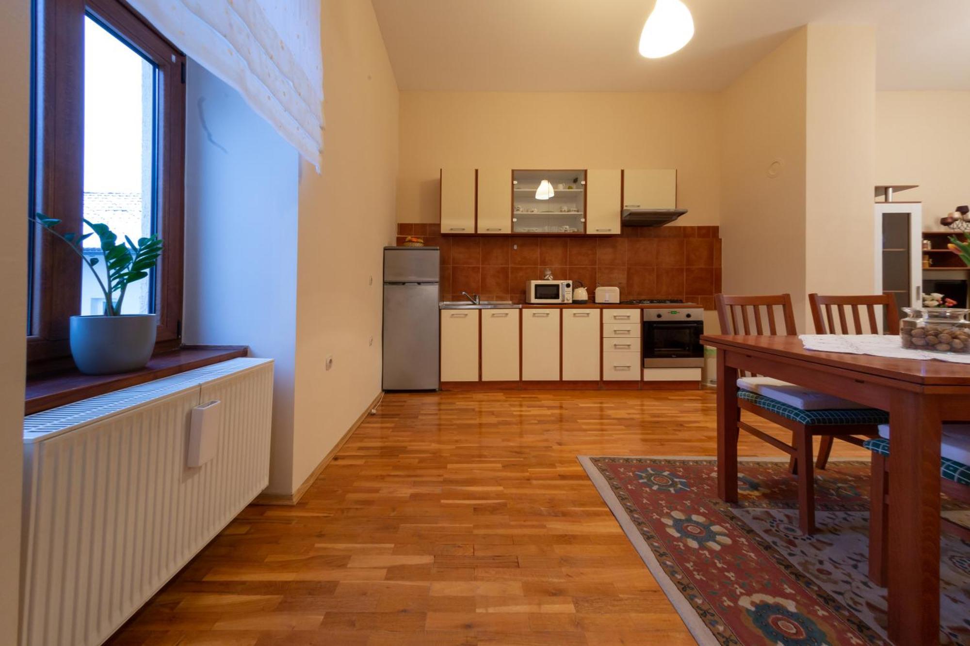 Apartments Paradiso Otočac Værelse billede